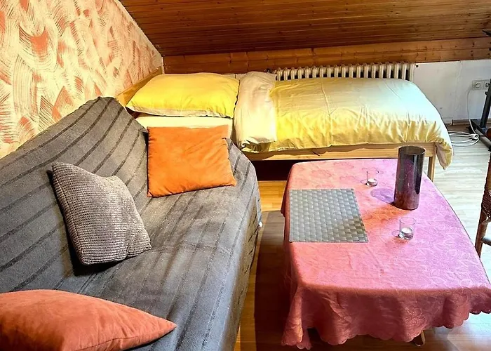 , Ruhig Gute Messe Anbindung,parkplaetze & Top- Oeffentliche Verkehrsmittel Zur Und Messe Düsseldorf